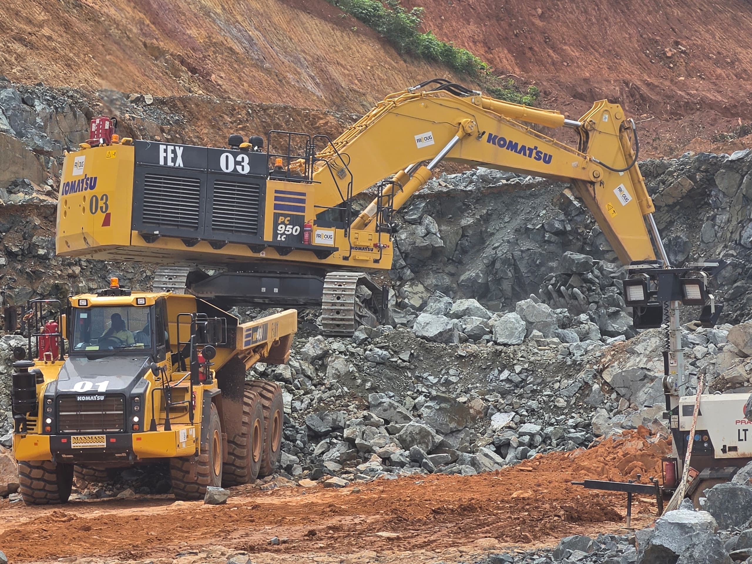 Asante Gold Chirano – mining equipment